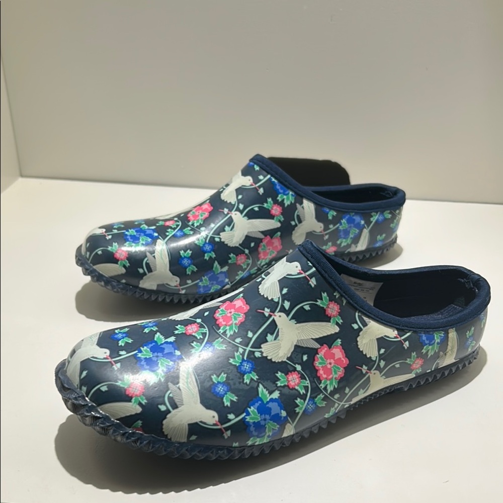 Western Chief Blue and Pink Winter & Rain Boots Floral Design - Picture 3 of 6